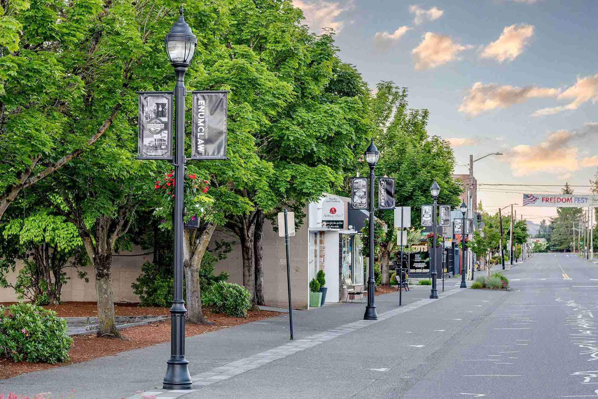 Hengsheng Lamp Posts: Quality And Style For Any Environment