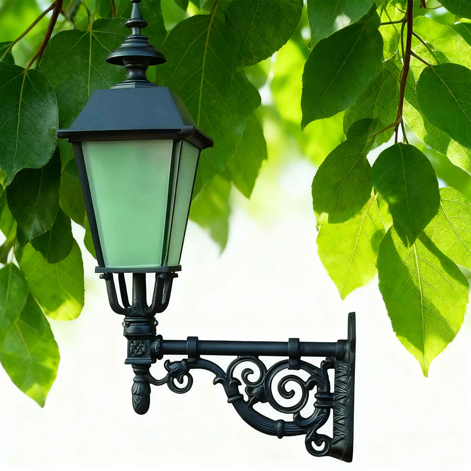 Hengsheng Illuminates The Riverwalk: A Case Study in Decorative Light Poles