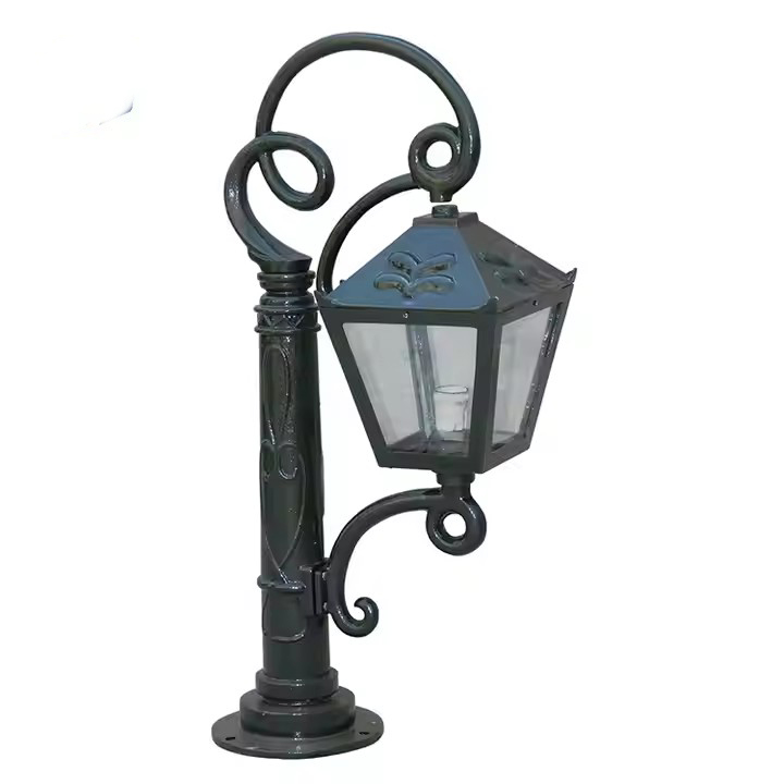 European Retro Street Lamp HS-L030: Timeless Design for Modern Cities