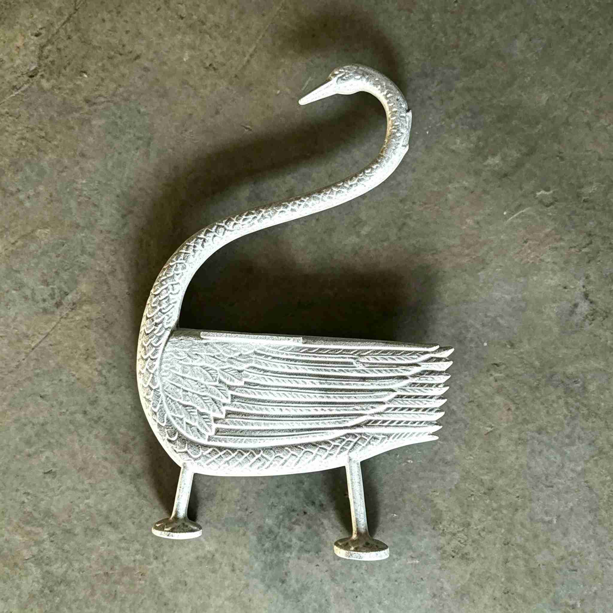 Unfinished cast iron swan bench leg raw casting